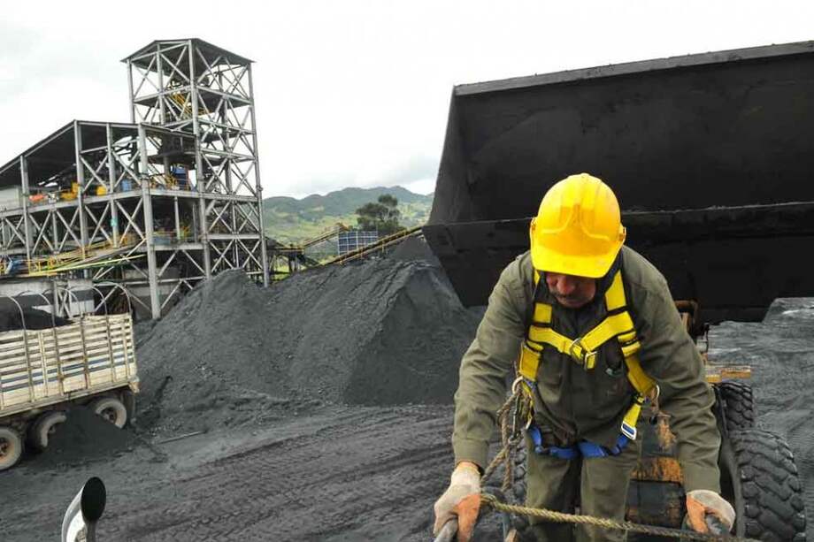 El nuevo decreto busca conciliar las posturas de las autoridades municipales con las nacionales a la hora de hacer minería. /El Espectador