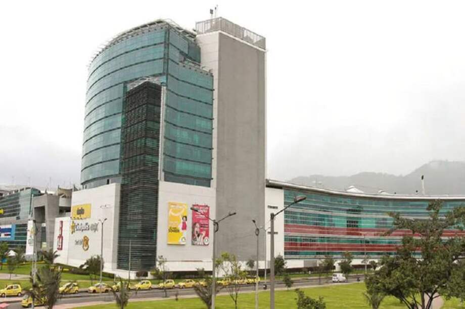 Almacenes La 14 operó por varios años en el centro comercial Calima en Bogotá antes de dejar la capital.