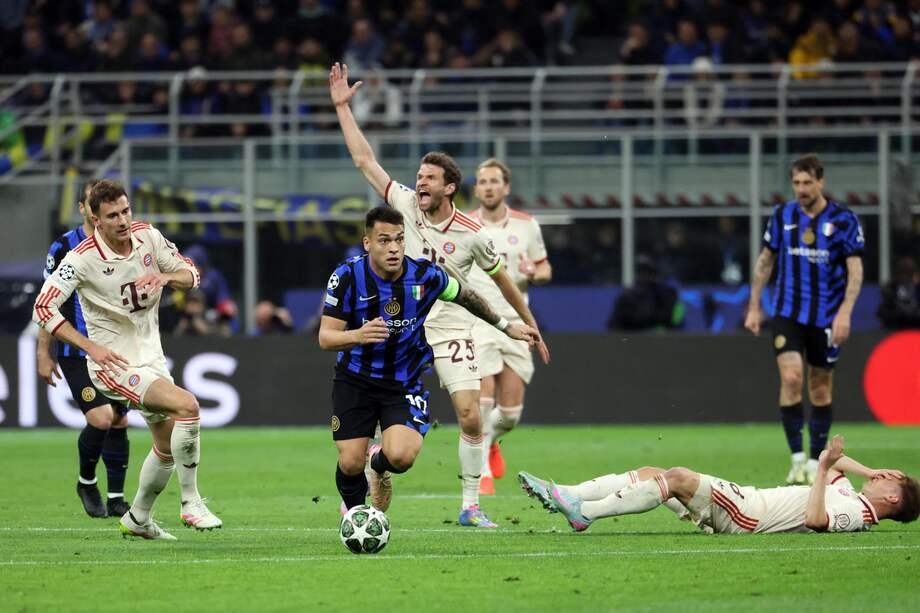 El argentino Lautaro Martínez (centro) fue protagonista de la serie en la que el Inter de Milán se impuso al Bayern Múnich.