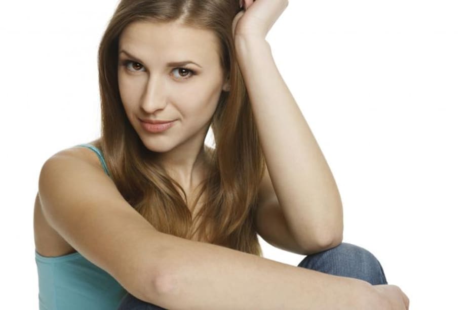 6 consejos para aclarar tus codos y rodillas