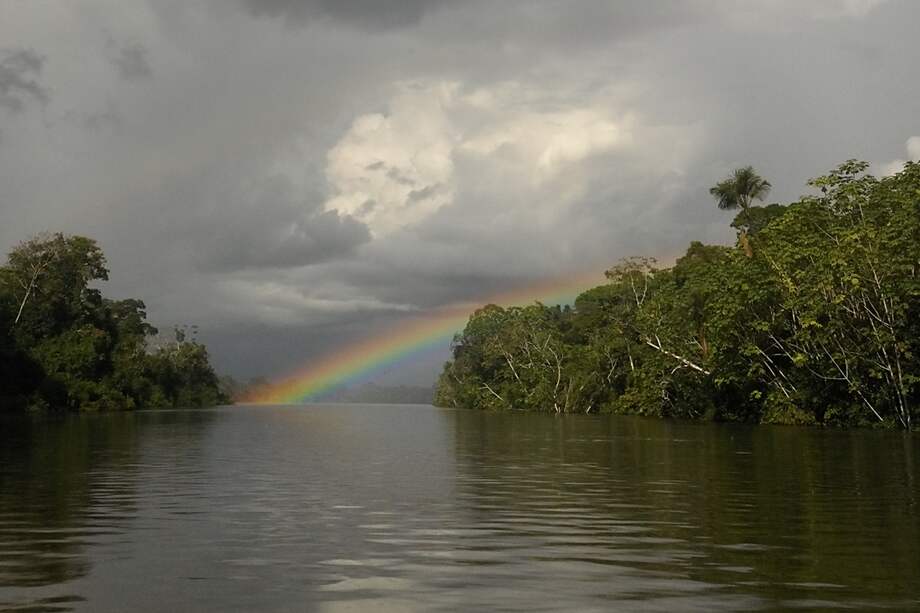El epicentro de su cultura es Puerto Remanso del Tigre, asentada en la ribera izquierda del río de la Danta, en el departamento del Amazonas colombiano.