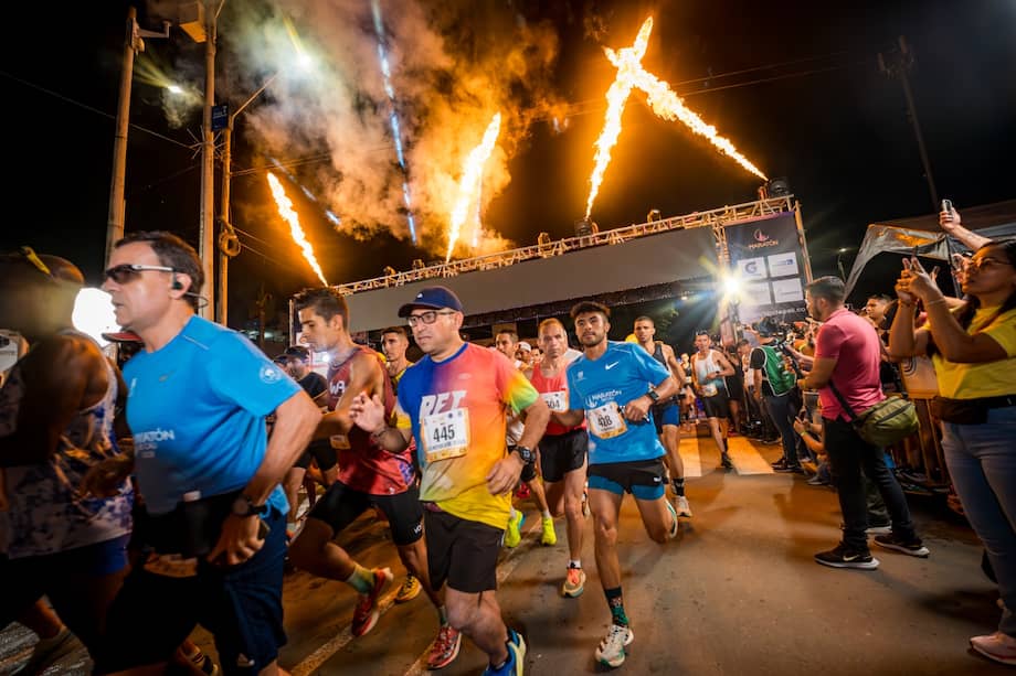 Atletas participantes de la Maratón de Cali.
