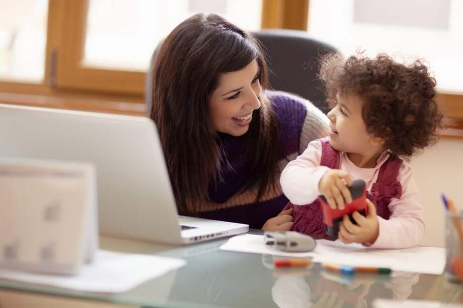 La segunda ciudad que más ha adoptado esta modalidad es Medellín, con 4.500 personas. / 123rf