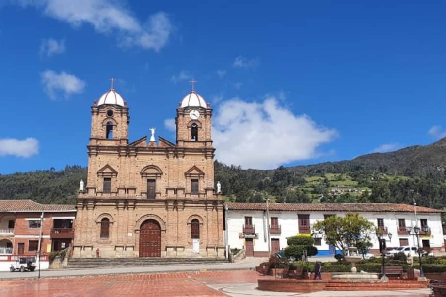 La mujer fue capturada en el momento en que se presentó el ataque.
