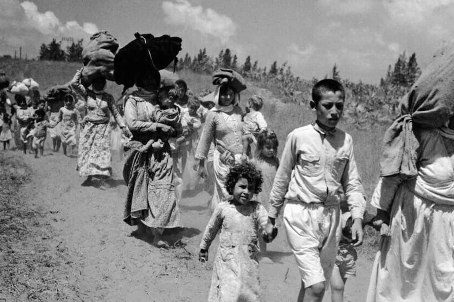 La fotografía debió de ser vista en Barranquilla por Meira Delmar, la reconocida poeta de origen libanés que consideraba que la ocupación del territorio palestino por parte del Estado de Israel, creado en 1948, era “una de las mayores injusticias que se han producido en la historia universal”.