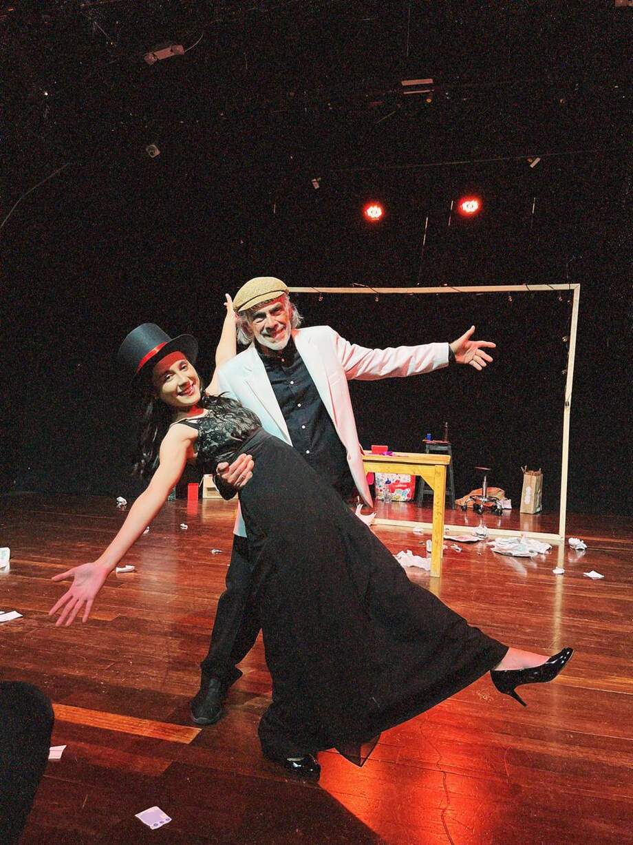 “El Rabo entre las Piernas”: Comedia imperdible del Teatro Charlot con Waldo Urrego