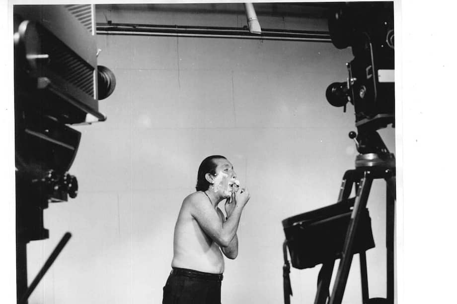 Fernando González ‘Pacheco’ durante una grabación en 1971. Su carrera comenzó en 1957 en el programa ‘Agencia de artistas’. / Fotos: Archivo - El Espectador