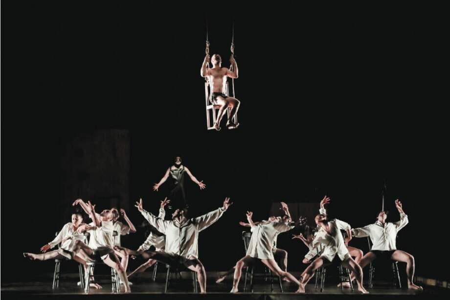Cuando el alma de un hombre común estalla, toda la humanidad que le rodea tiembla. Así es Woyzeck y su abismo personal. / Foto cortesía: Juan David Padilla