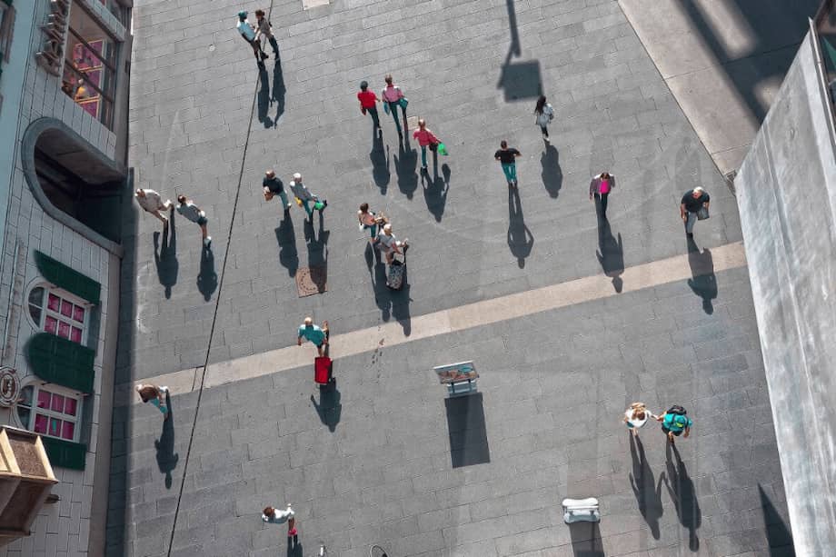 Al igual que la ecología propone mejoras en el hábitat y corredores para las especies, esta nueva metodológia plantea algo similar para los peatones en las ciudades. / Pixabay