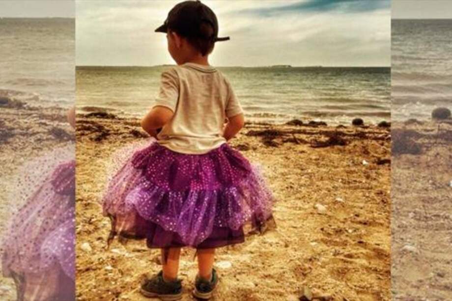 "A mi hijo le gusta usar tutús y eso no me hace una mala madre"