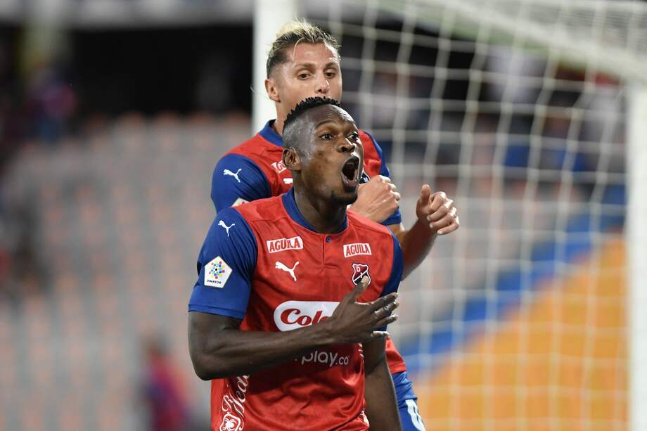 Diber Cambindo anotó un golazo para abrir el marcador en el estadio Atanasio Girardot.