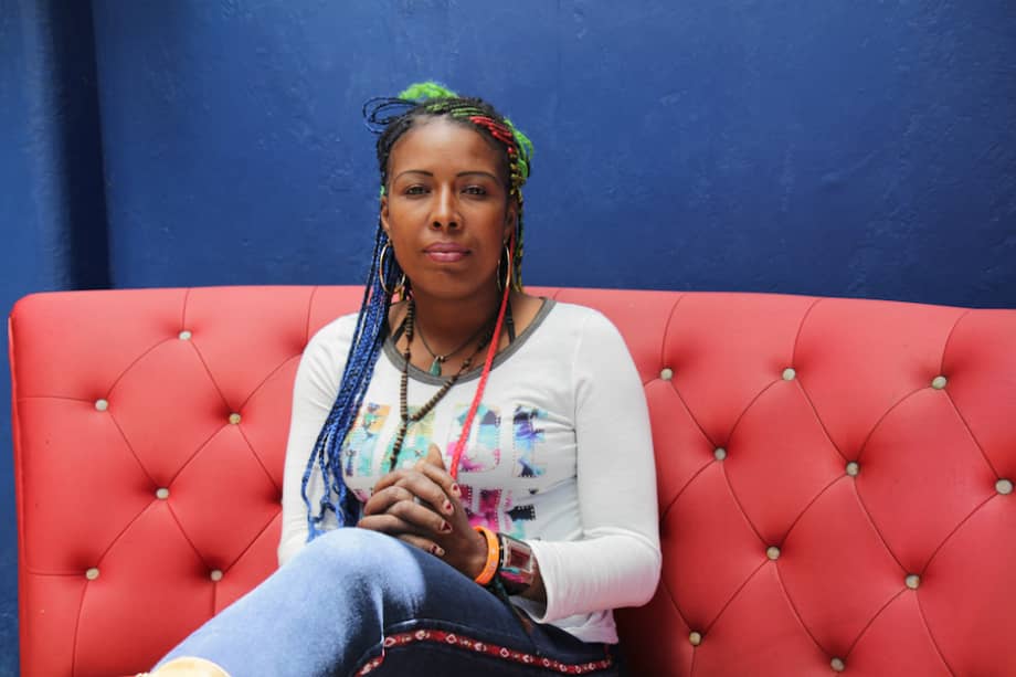 Rosi Albani Pérez es también líder social en Puerto Tejada, donde trabaja en un programa para alejar a los niños de la violencia. / Paula Thomas