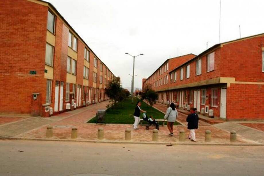 Sancionan a 290 vendedores de viviendas con multas de hasta $135 millones