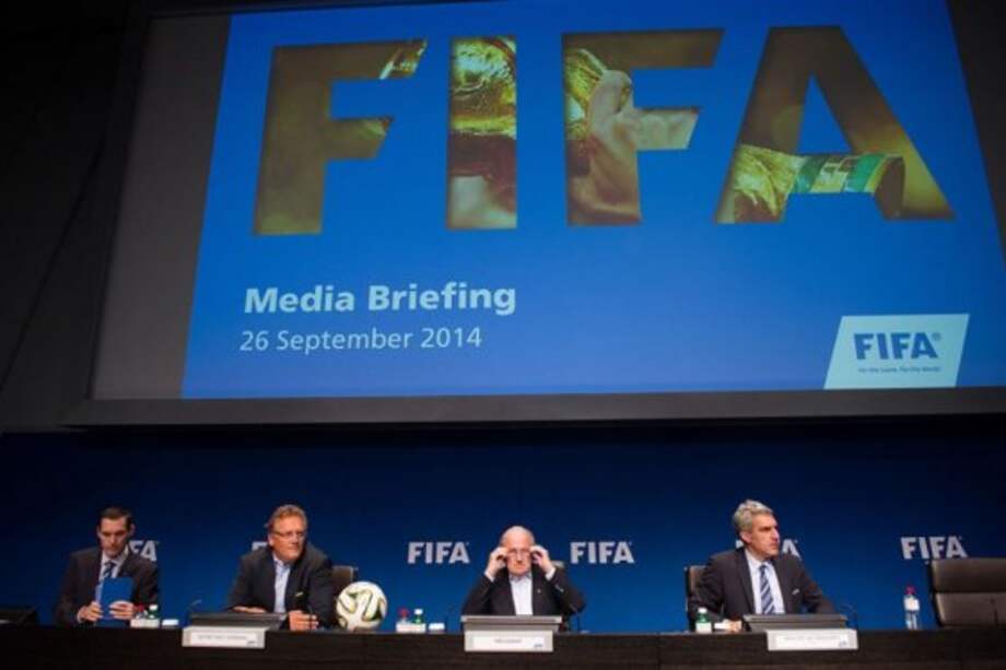 FIFA dice que es "la parte perjudicada" en investigaciones por corrupción