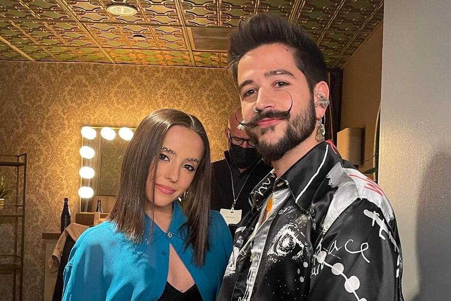 La pareja de cantantes sorprendió a sus seguidores al confesar que decidieron llamar a su primogénita, Índigo, nombre de su reciente canción.