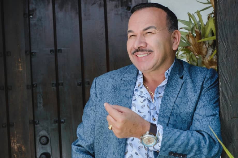 Johan Gabriel González, conocido como El Charrito Negro, es uno de los íconos de la música popular en Colombia. Archivo particular