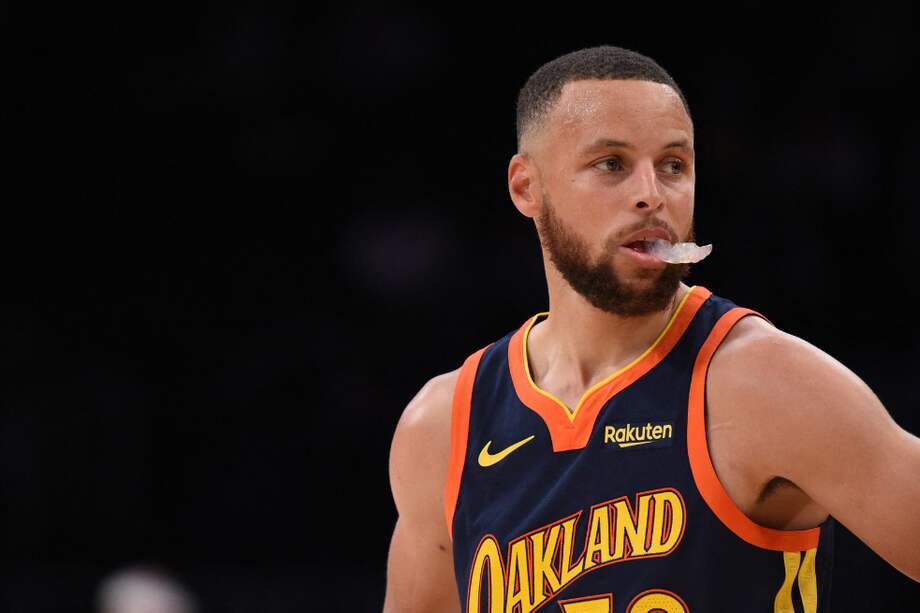 Curry está en la carrera para ser el Jugador Más Valioso (MVP) de la temporada.