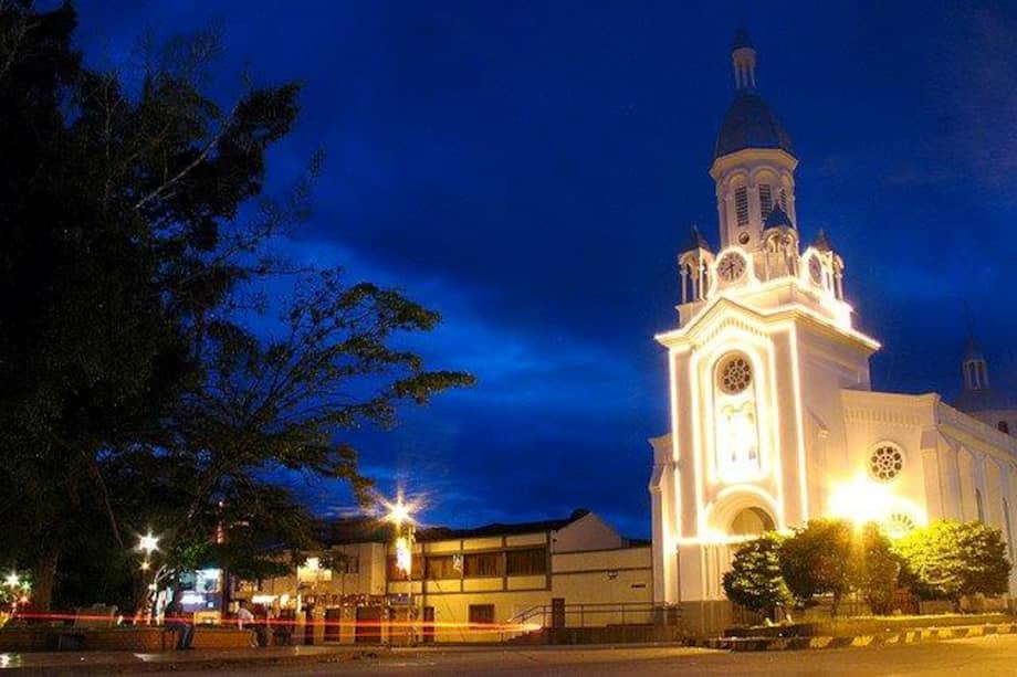 Habitantes de Valle reportaron un fuerte estallido y luces en el cielo