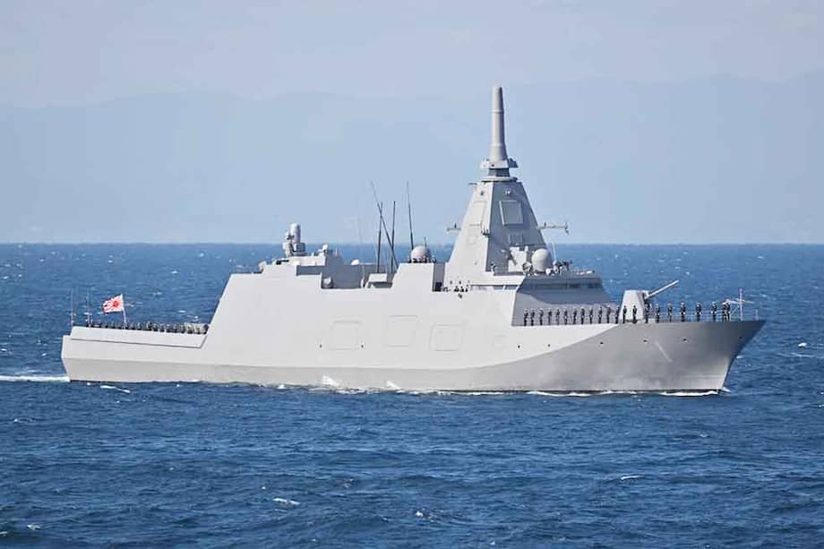La fragata Mogami, en imagen de la cuenta de X del Ministerio de Defensa de Japón.