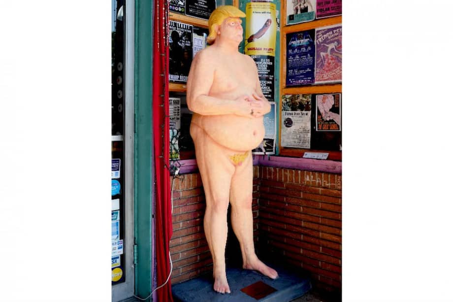 La estatua de Donald Trump será subastada entre 10.000 y 20.000 dólares. /Afp