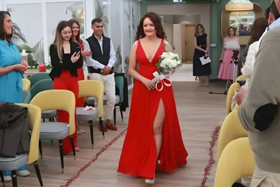 Vanessa García fue la mujer que se casó con ella misma en España.