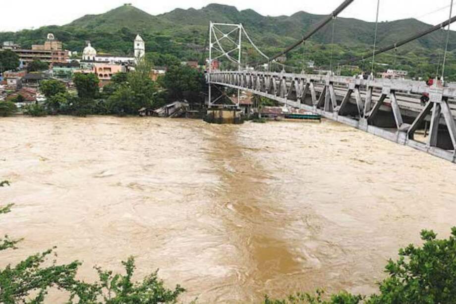 Menor de tres años cayó al río Cauca mientras elevaba cometa