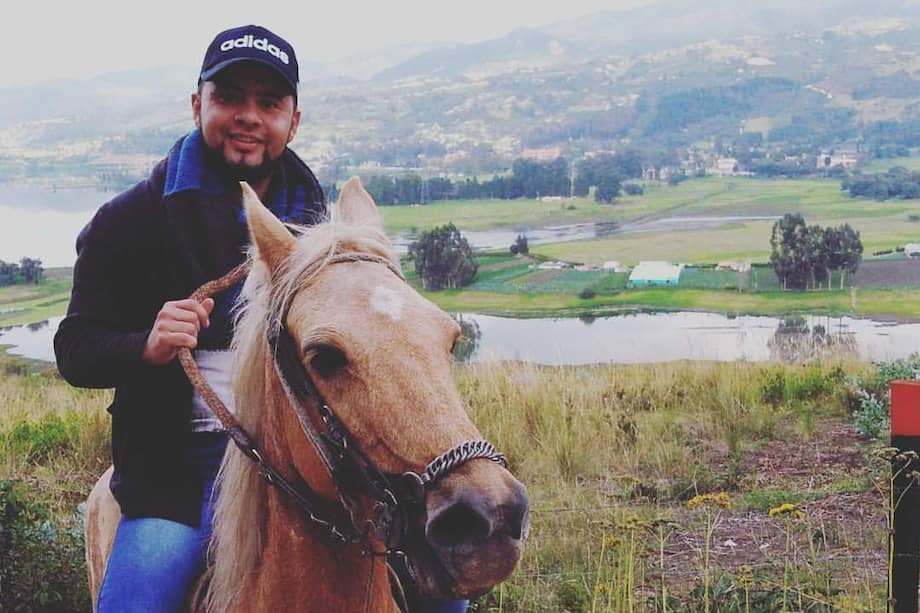 Hurtado tenía 27 años y era ingeniero industrial de la Universidad de Cundinamarca. Salió a comprar un víveres cuando fue atacado.