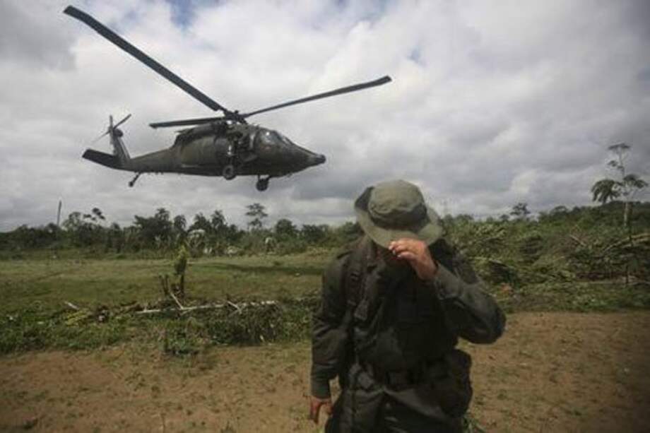 Destituyen a ocho policías por nexos con alias 'Marquitos'