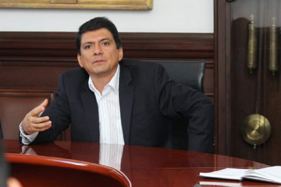 Cesar Cristian Gómez Castro, alcalde de Popayán, acusado de presuntamente incurrir en hechos de corrupción. / Tomada @_CesarAlcalde