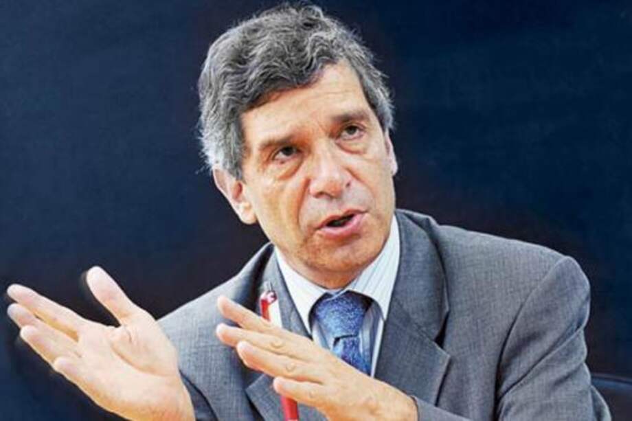 Ministro de Trabajo presenta avances laborales en Europa