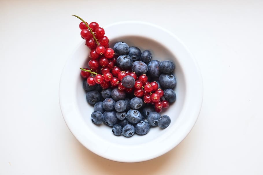 ¿El bicarbonato sirve para desinfectar frutas y verduras? Así puedes usarlo