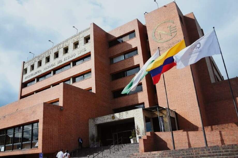 Según la entidad, el propósito del cambio "es tener un documento con un diseño más moderno". / Cristian Garavito/El Espectador - Registraduría