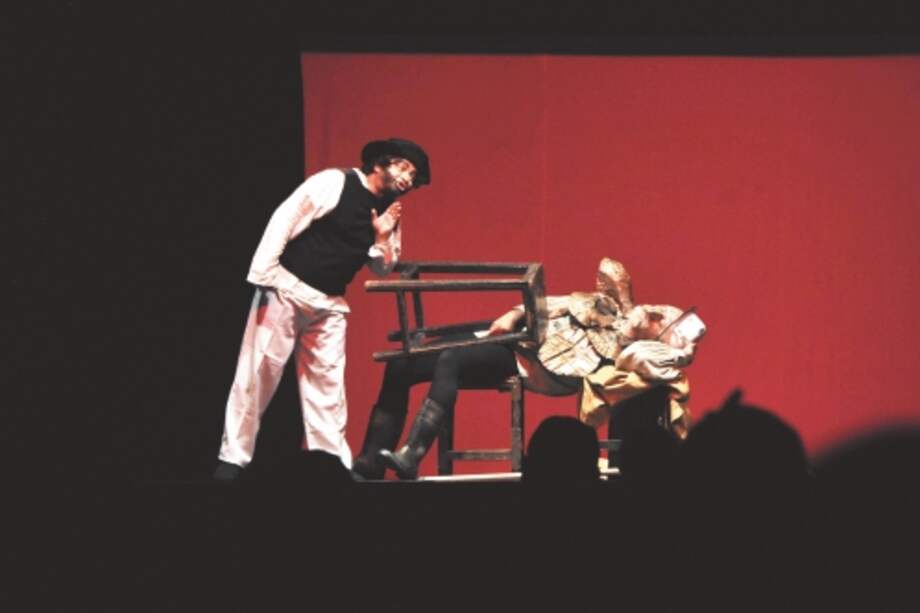 La construcción del teatro, que es para uso de la comunidad, se hizo con guadua. / Gustavo Torrijos - El Espectador