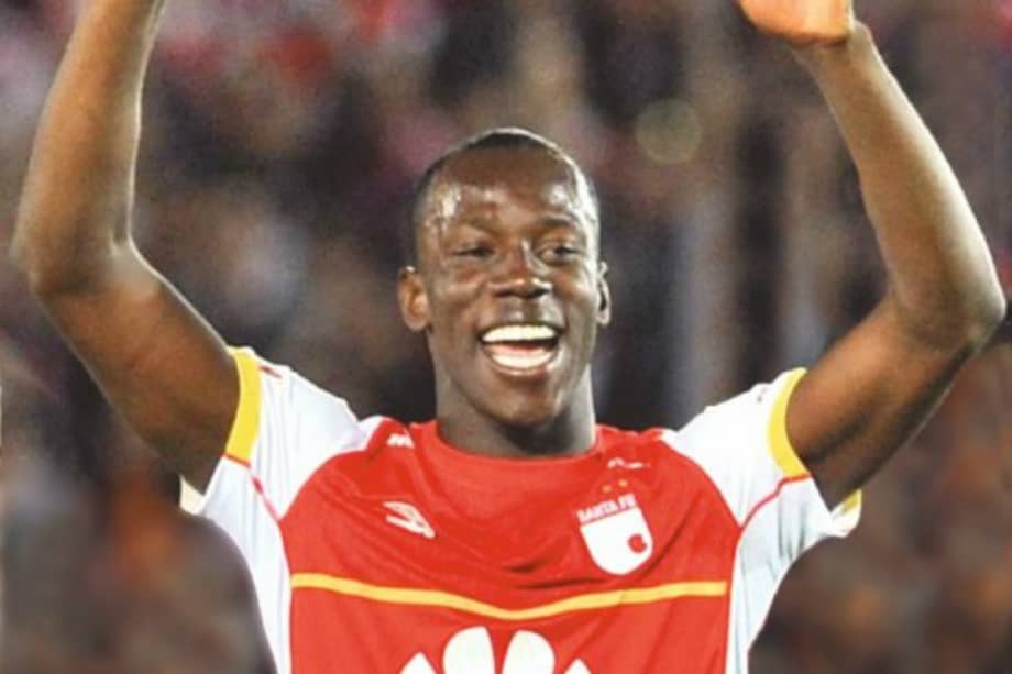 Baldomero Perlaza, volante de Independiente Santa Fe. / EFE