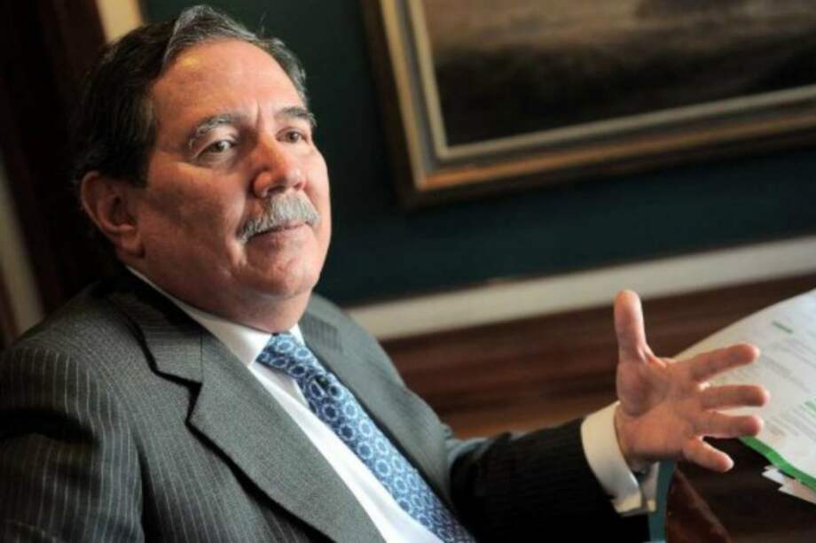 Fenalco pide que bancos trasladen recorte de intereses a usuarios