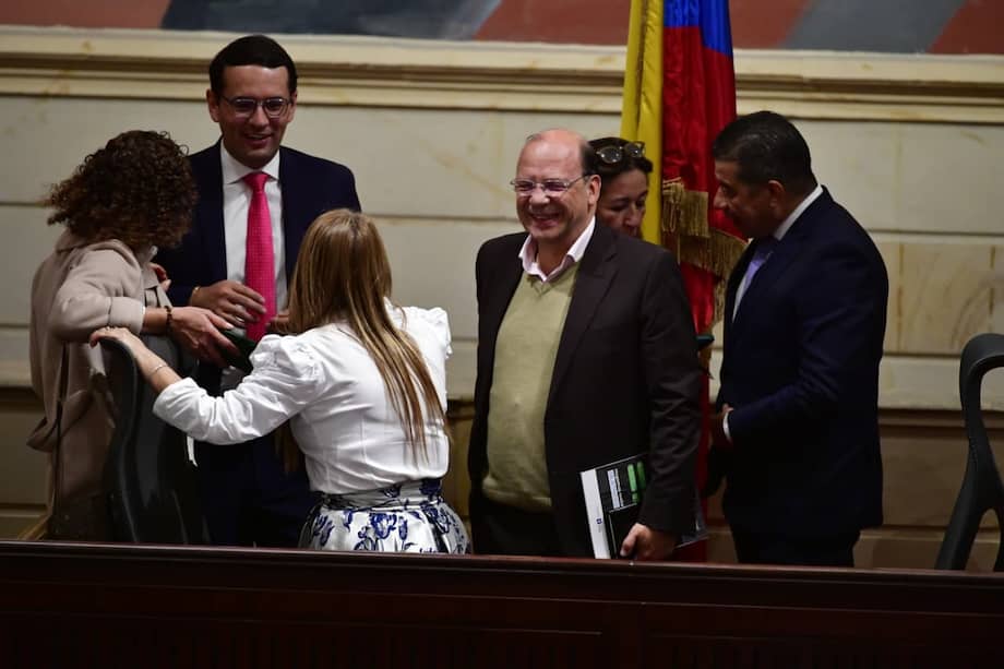 El martes se radicó la ponencia y se anunció el debate en las comisiones económicas.