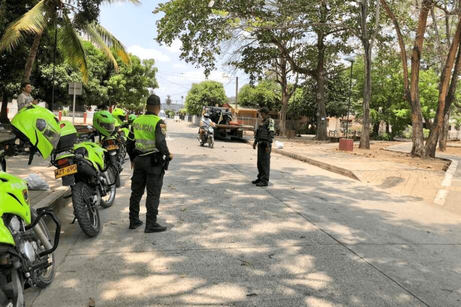 La medida de aislamiento va hasta el 31 de mayo de este año. / @TransitoMtr