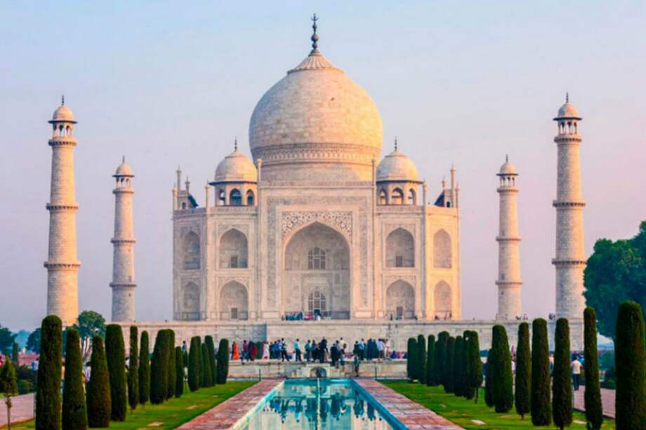 Alerta en el Taj Mahal por ataques de monos a turistas