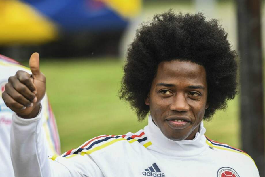 Carlos Sánchez, volante de la selección Colombia, tras el entrenamiento de este sábado en Bogotá. / AFP