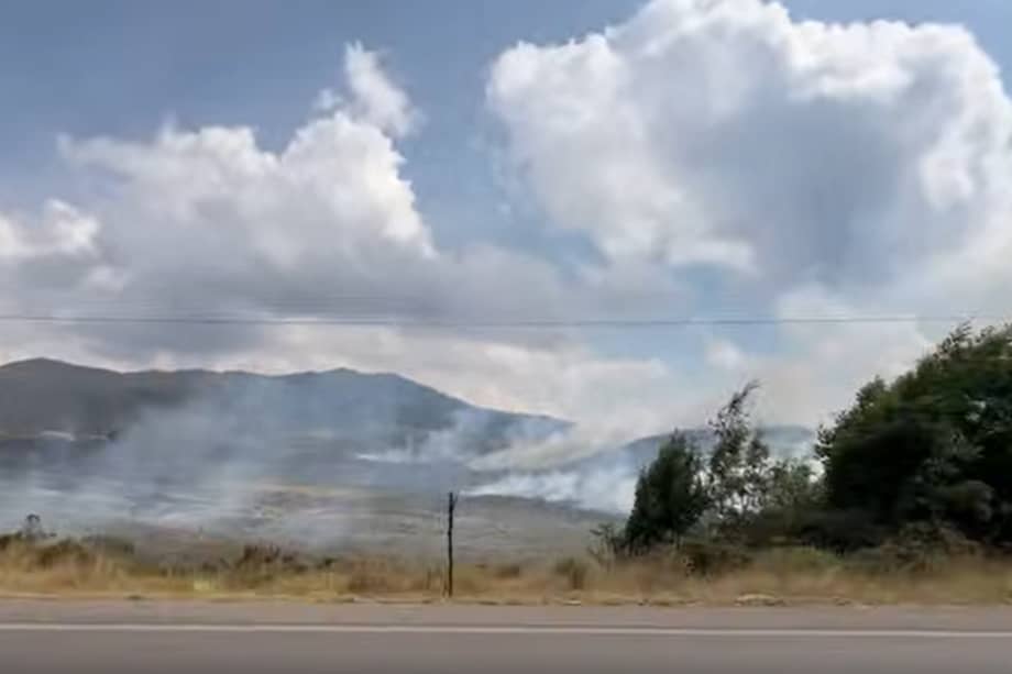 Las autoridades pidieron a la comunidad impedir las quemas forestales.