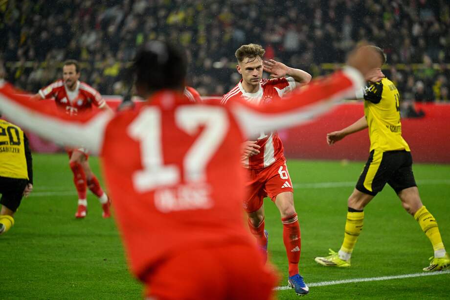 Joshua Kimmich fue el encargado de darle la victoria 3-2 a Bayern Múnich sobre Borussia Dortmund en el Signal Iduna Park por la fecha 24 de la Bundesliga 2025/26 este sábado 28 de febrero.