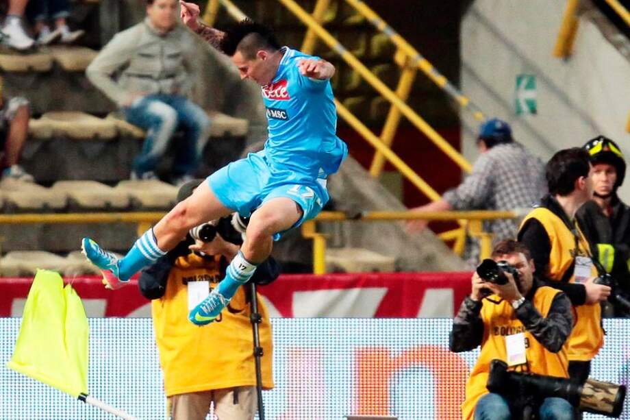 Nápoles jugará la Liga de Campeones en 2014