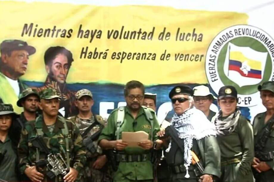 Iván Márquez, "el número dos de las Farc", anunciando su regreso a la insurgencia. / Captura de video