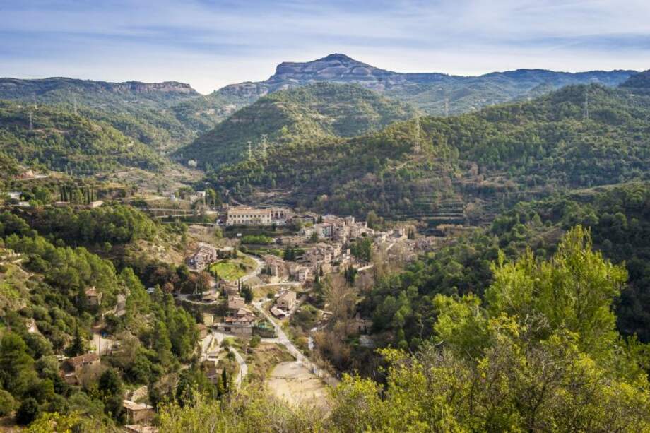 La localidad ha desarrollado un modelo de turismo rural que promueve la sostenibilidad económica y social.