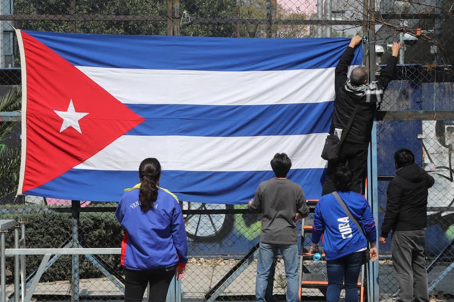 El gobierno proyecta ingresos de USD 917 millones, por debajo de la meta de USD 1.200 millones.