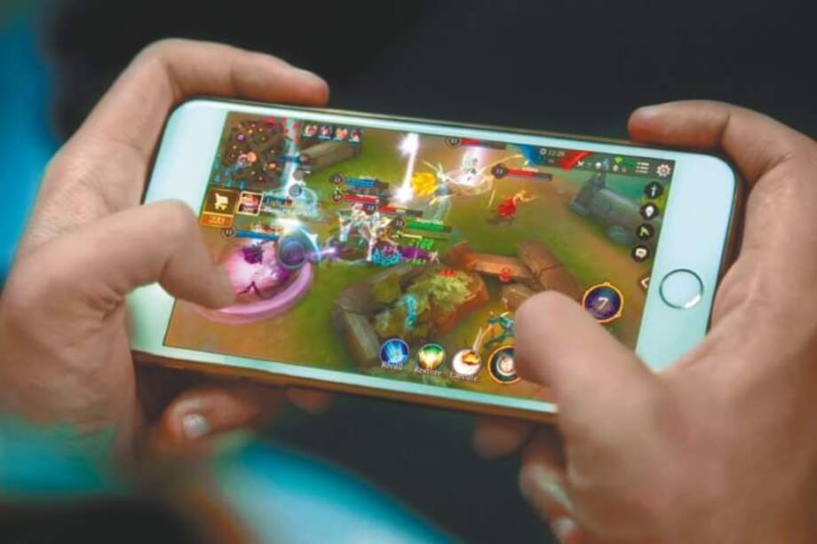 Los viedeojuegos pueden ser una de las escapatorias de muchas personas al estrés de la vida diaria.