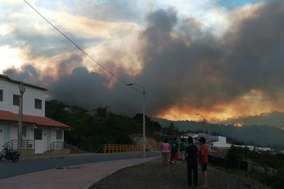Emergencia por incendio forestal en Nuevo Gramalote, Norte de Santander