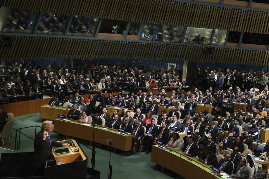 El presidente estadounidense Donald J. Trump pronuncia el discurso ante la Asamblea General de la ONU. / EFE