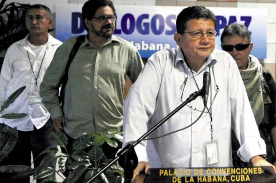 Farc critican a Mindefensa por querer "criminalizar la protesta social"