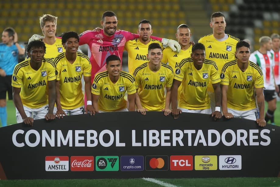 Los jugadores de Millonarios en el partido contra Palestino en Chile por la Copa Libertadores.